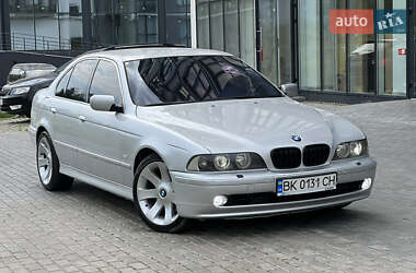 Седан BMW 5 Series 2001 в Ровно