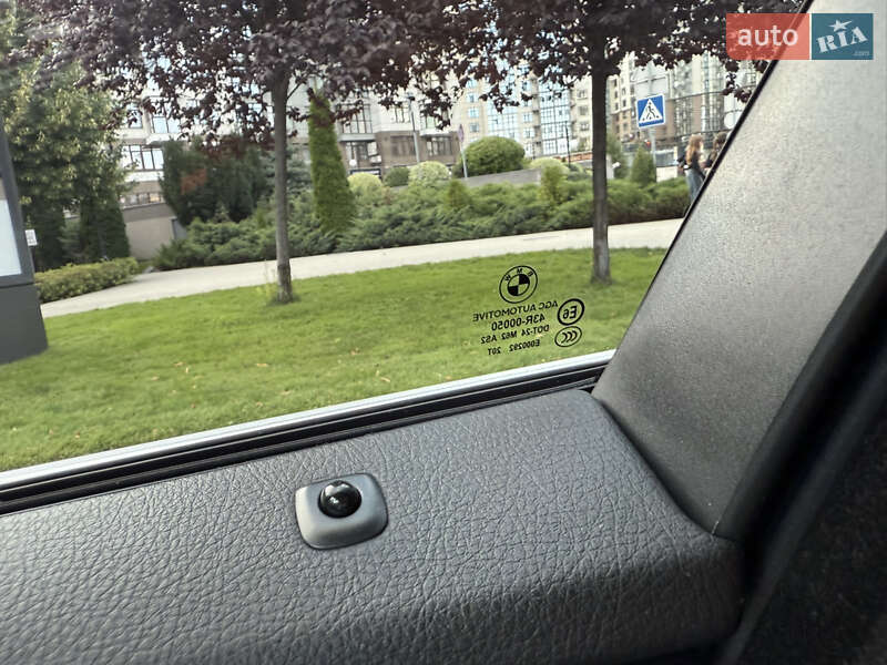 Седан BMW 5 Series 2013 в Киеве фото 33 Седан BMW 5 Series 2013 в Киеве