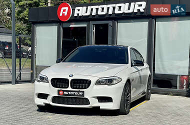 Седан BMW 5 Series 2012 в Черновцах