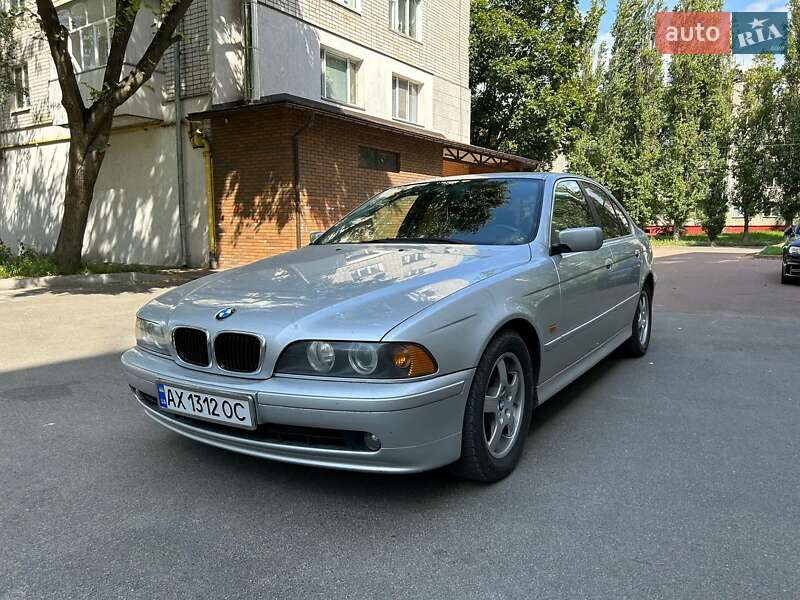 BMW 5 Series 2003