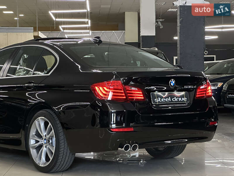 Седан BMW 5 Series 2015 в Миколаєві