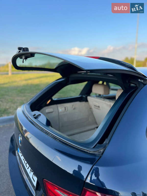 Універсал BMW 5 Series 2012 в Золочеві