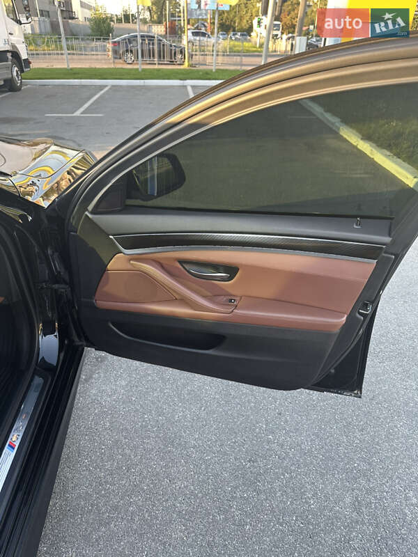 Седан BMW 5 Series 2013 в Киеве фото 41 Седан BMW 5 Series 2013 в Киеве