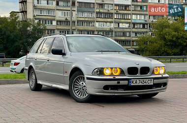 Универсал BMW 5 Series 2000 в Киеве