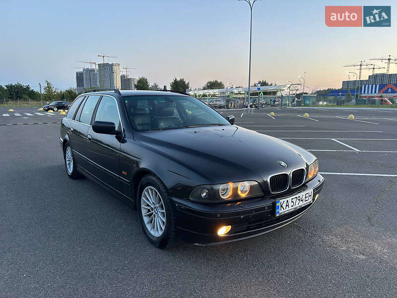 Универсал BMW 5 Series 2000 в Киеве