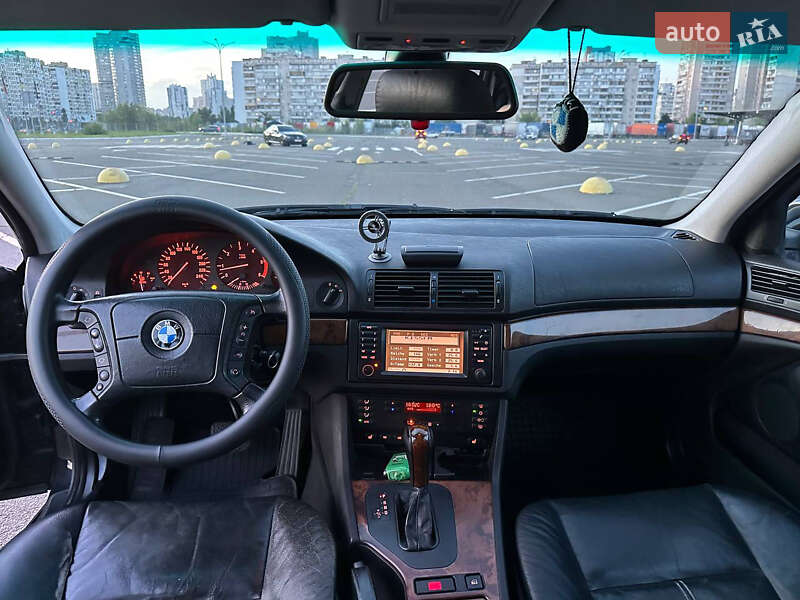 Универсал BMW 5 Series 2000 в Киеве