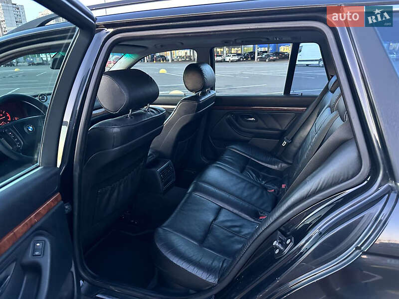 Универсал BMW 5 Series 2000 в Киеве