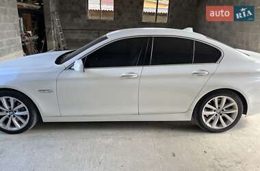 Седан BMW 5 Series 2010 в Виноградове