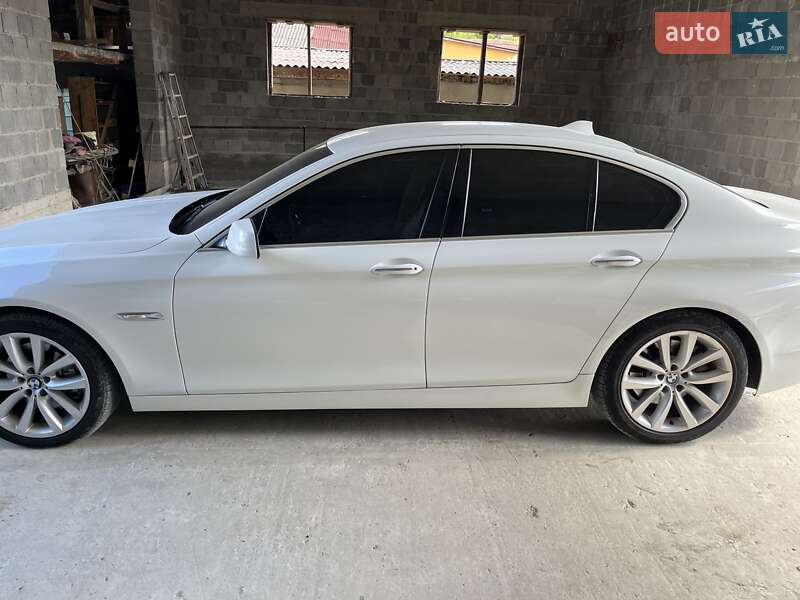 BMW 5 Series 2010 BMW 5 Series 2010