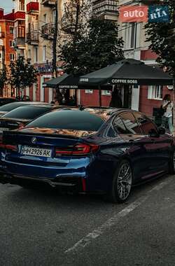 Седан BMW 5 Series 2017 в Чернигове