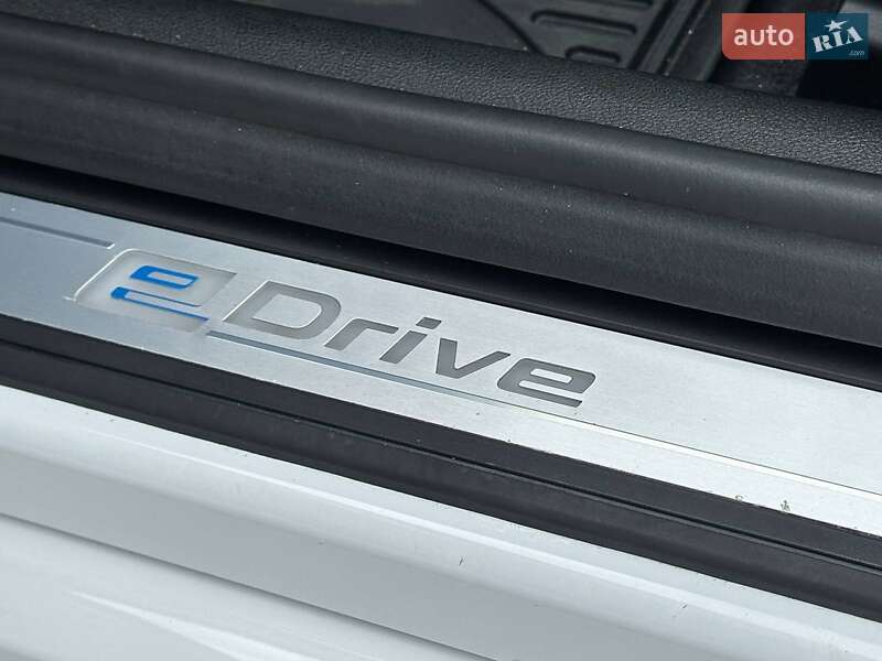 Седан BMW 5 Series 2018 в Львове