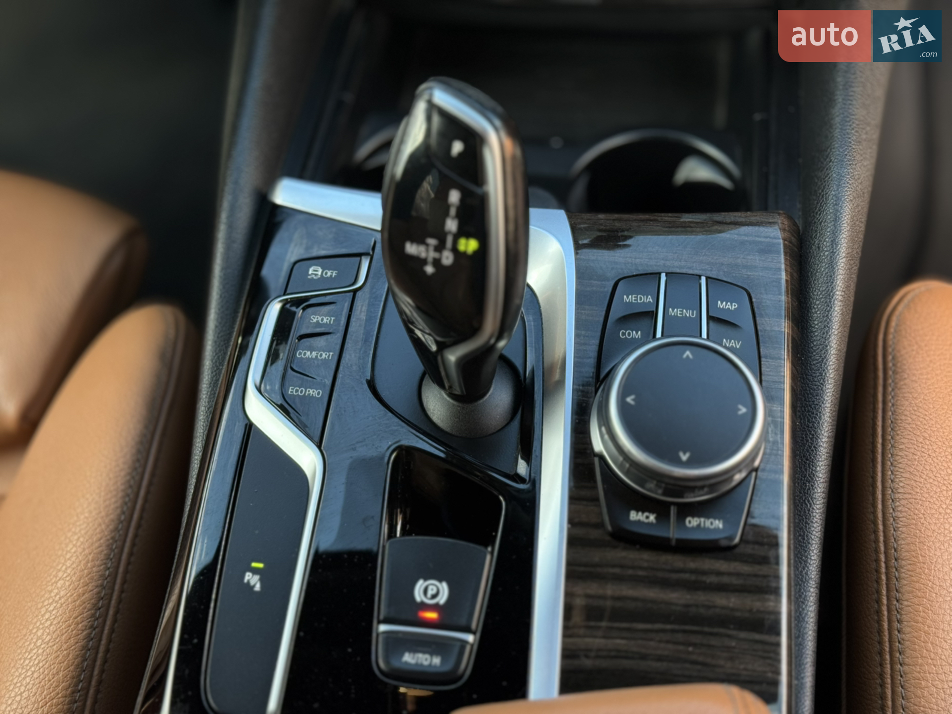 2017 BMW 5er - мініатюра 29
