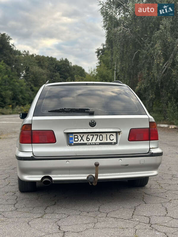 Універсал BMW 5 Series 2000 в Хмельницькому