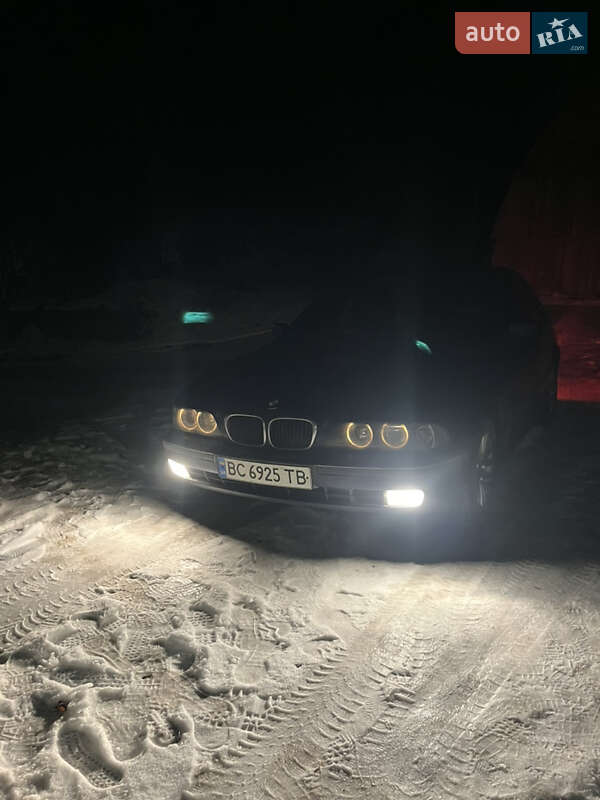 Седан BMW 5 Series 1996 в Львове