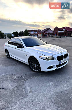 Седан BMW 5 Series 2011 в Мукачево