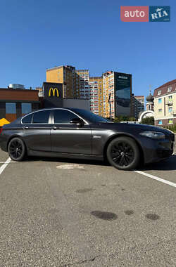 Седан BMW 5 Series 2014 в Киеве