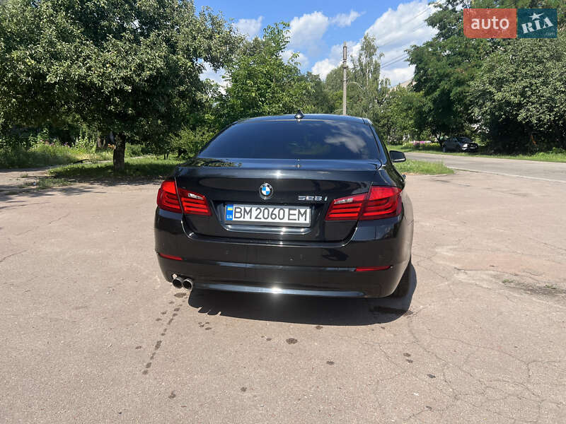 Седан BMW 5 Series 2011 в Конотопе