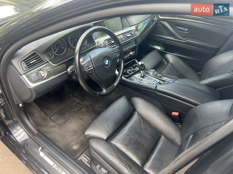 Седан BMW 5 Series 2011 в Конотопе