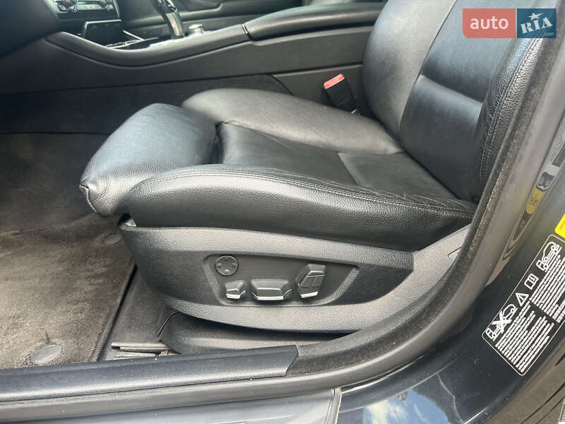 Седан BMW 5 Series 2011 в Конотопе