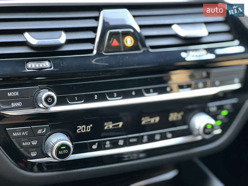 Седан BMW 5 Series 2020 в Запоріжжі