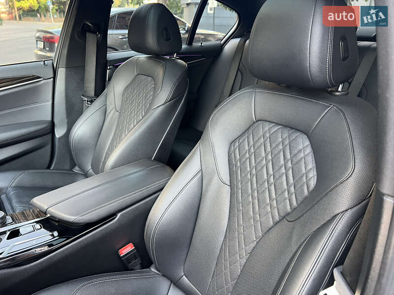 Седан BMW 5 Series 2020 в Запоріжжі