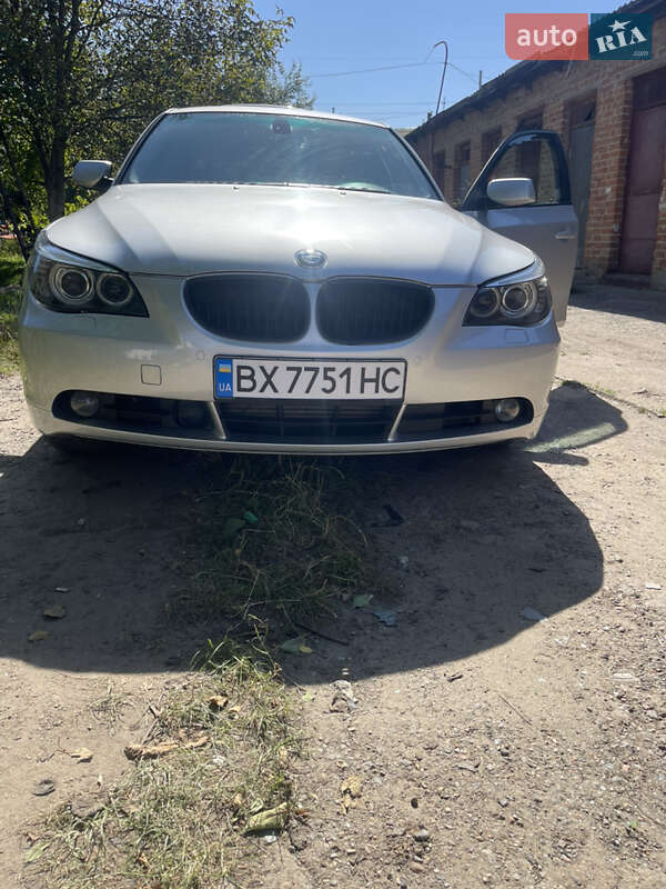 Седан BMW 5 Series 2004 в Хмельницком