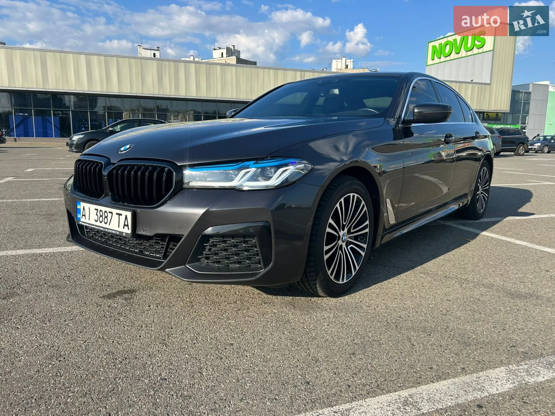 2018 BMW 5er - мініатюра 2