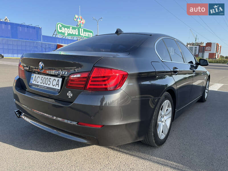 Седан BMW 5 Series 2012 в Луцке фото Седан BMW 5 Series 2012 в Луцке
