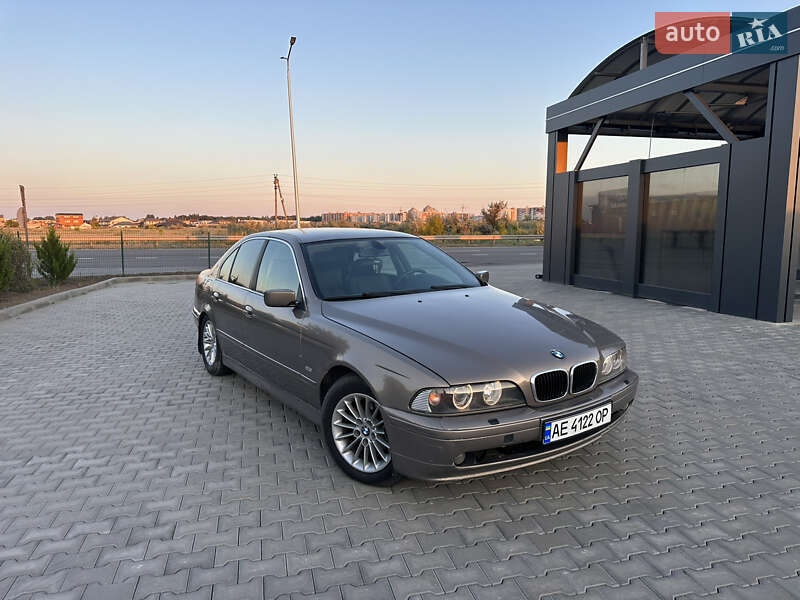 BMW 5 Series 2002