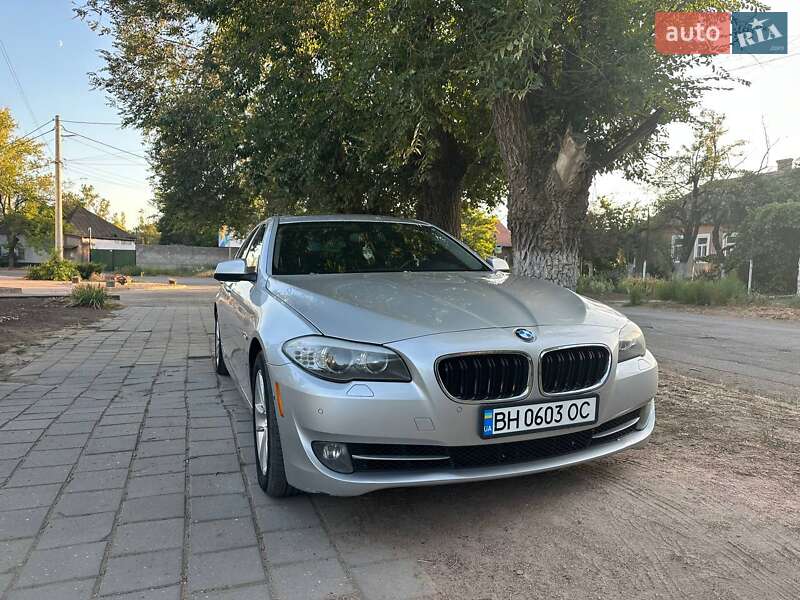 Седан BMW 5 Series 2012 в Татарбунарах фото 2 Седан BMW 5 Series 2012 в Татарбунарах