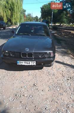 Седан BMW 5 Series 1993 в Ивановке