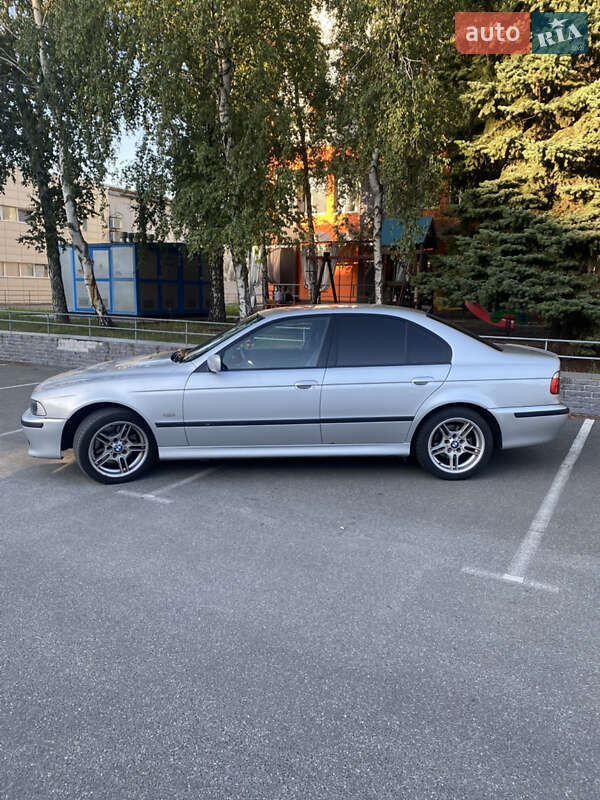 Седан BMW 5 Series 2002 в Киеве фото 8 Седан BMW 5 Series 2002 в Киеве