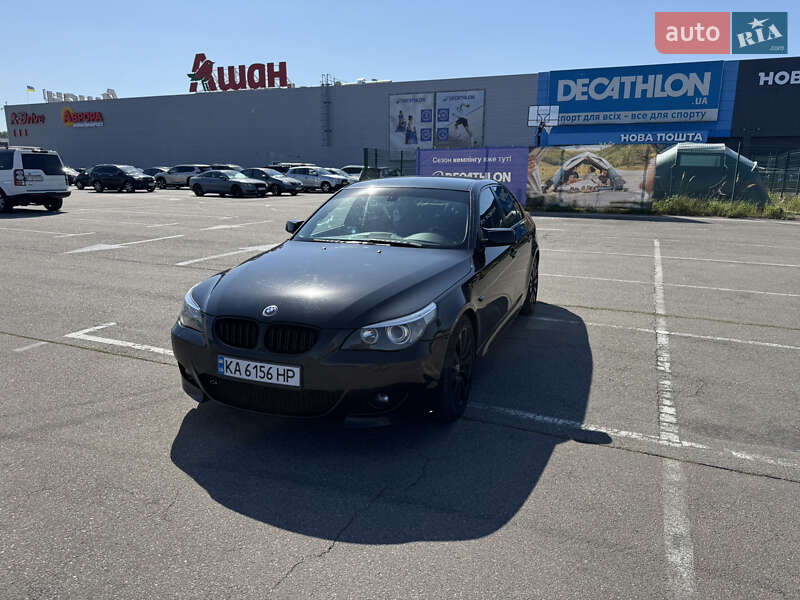 Седан BMW 5 Series 2004 в Києві