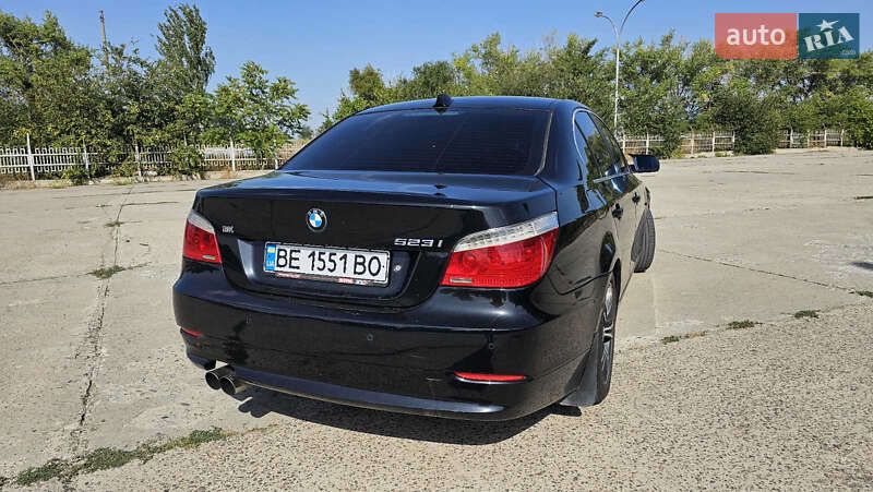 Седан BMW 5 Series 2008 в Южноукраинске