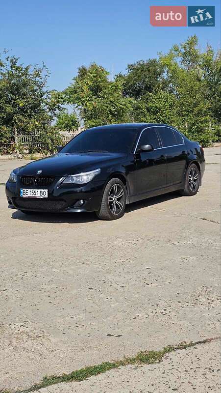 Седан BMW 5 Series 2008 в Южноукраинске