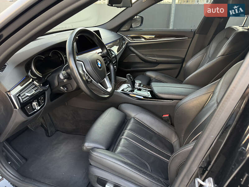 Седан BMW 5 Series 2018 в Киеве фото 16 Седан BMW 5 Series 2018 в Киеве