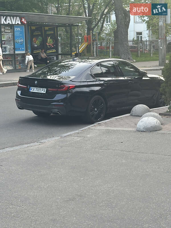Седан BMW 5 Series 2018 в Киеве