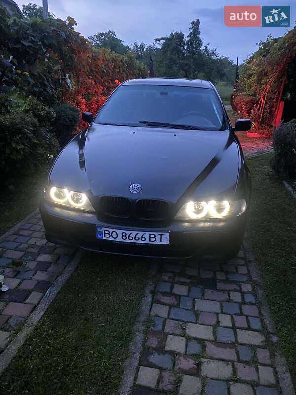 BMW 5 Series 1998