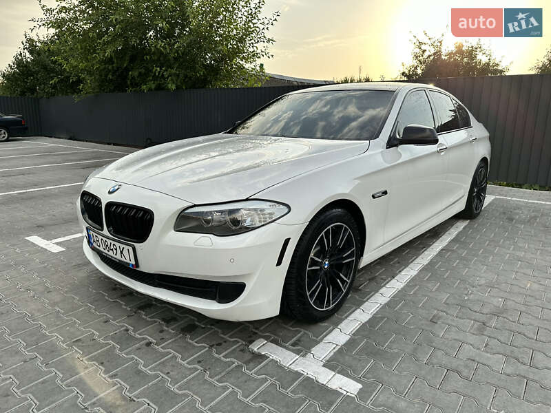 BMW 5 Series 2012