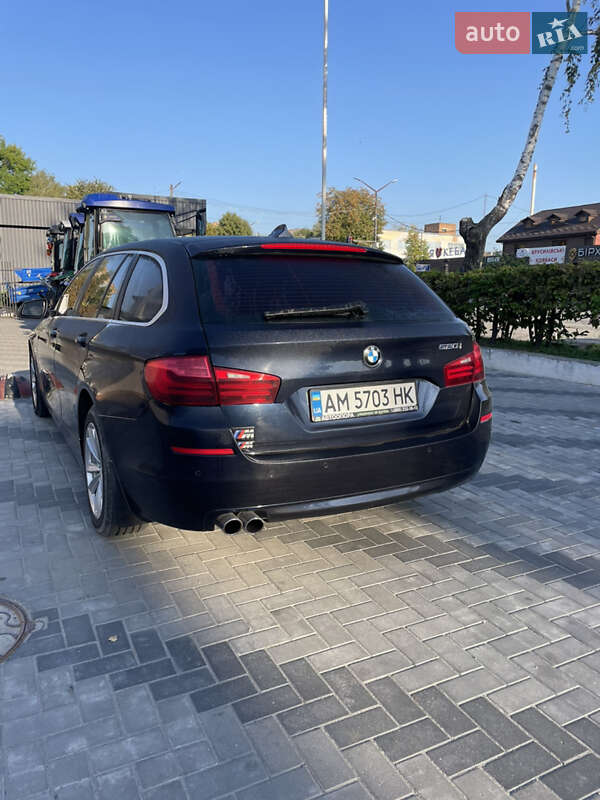 Універсал BMW 5 Series 2017 в Звягелі