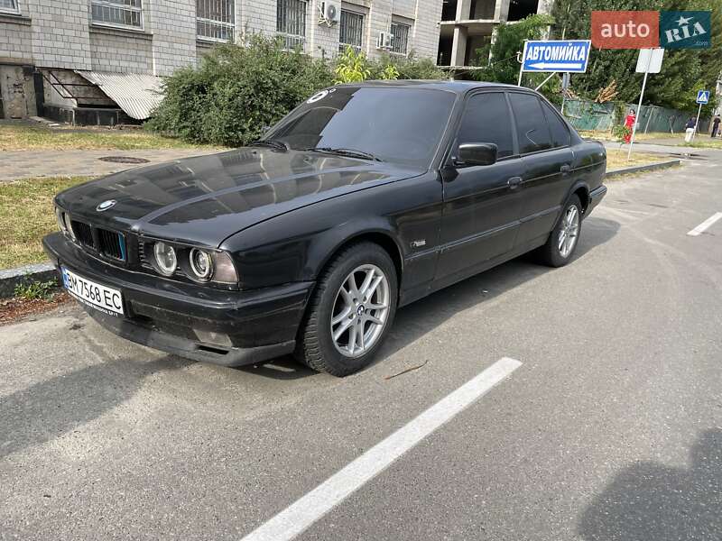 Седан BMW 5 Series 1993 в Вишневом фото 3 Седан BMW 5 Series 1993 в Вишневом