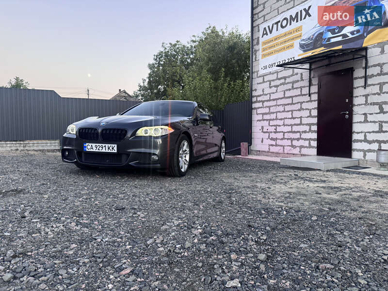 Седан BMW 5 Series 2012 в Звенигородке