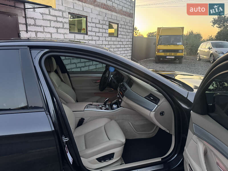 Седан BMW 5 Series 2012 в Звенигородке