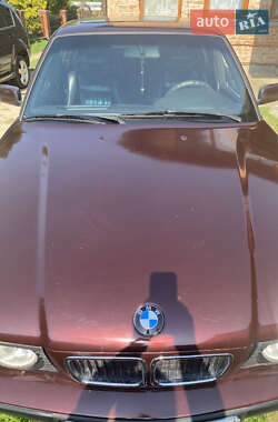 Седан BMW 5 Series 1995 в Львові