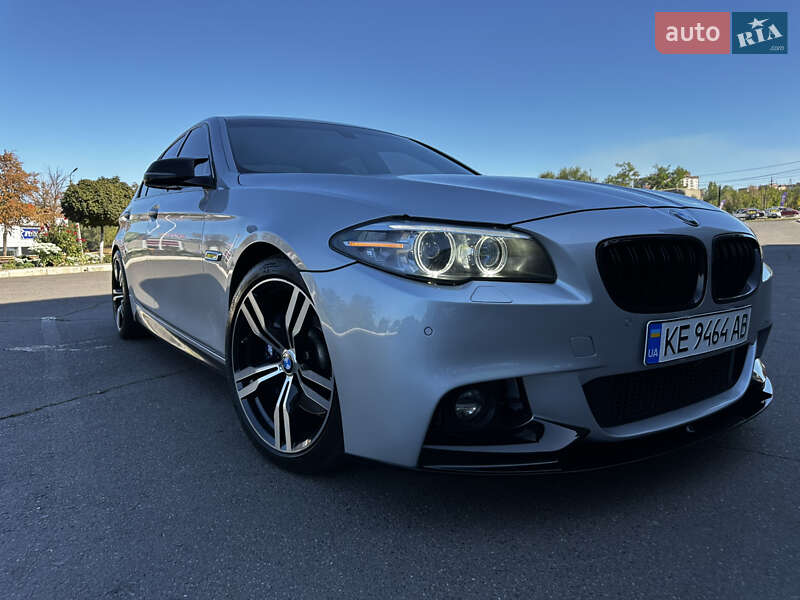 Седан BMW 5 Series 2014 в Кривом Роге