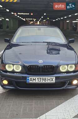 Седан BMW 5 Series 1999 в Киеве