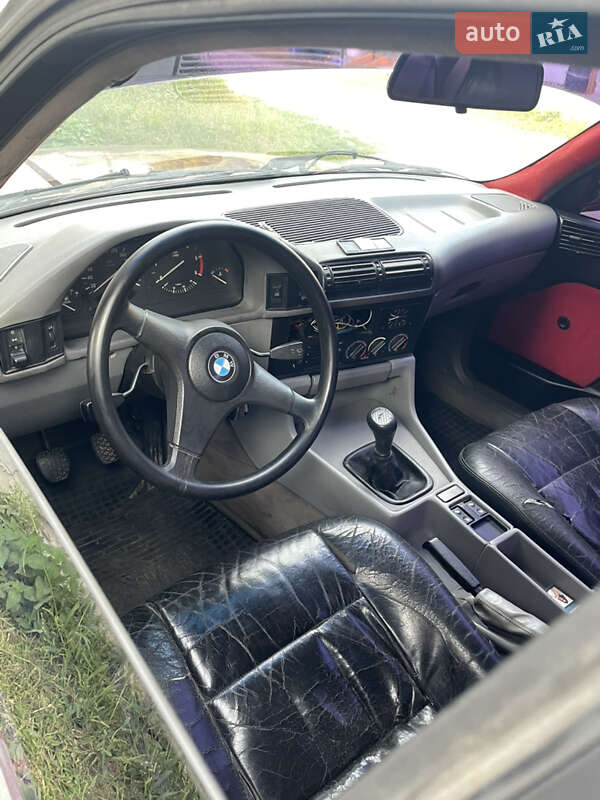 Седан BMW 5 Series 1993 в Львове
