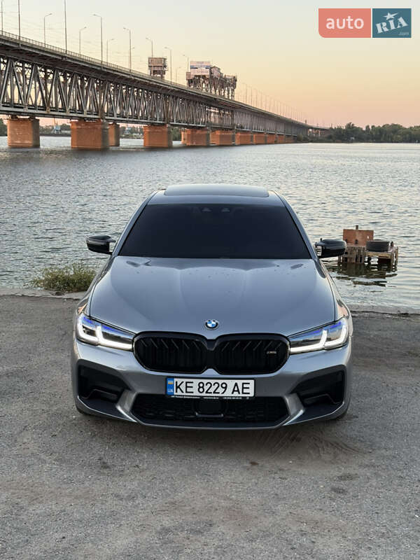 Седан BMW 5 Series 2018 в Дніпрі