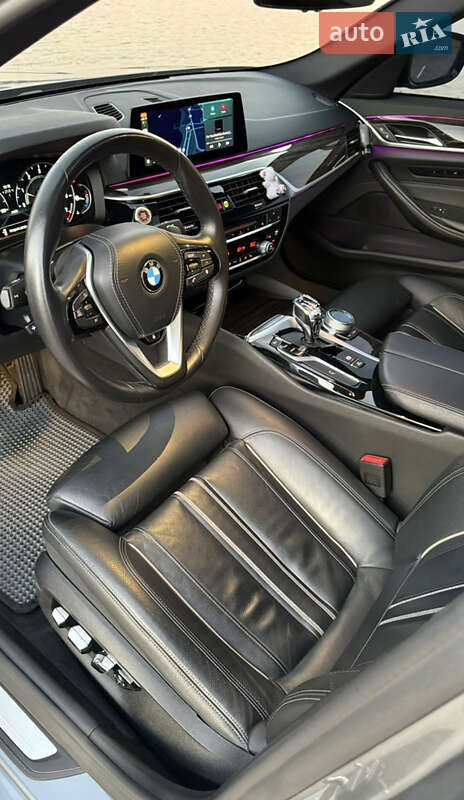Седан BMW 5 Series 2018 в Дніпрі