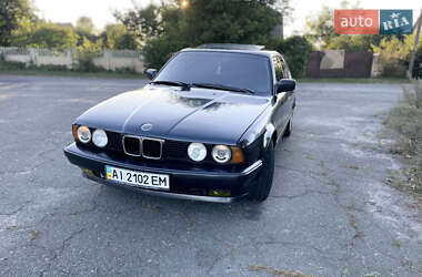 Седан BMW 5 Series 1988 в Києві